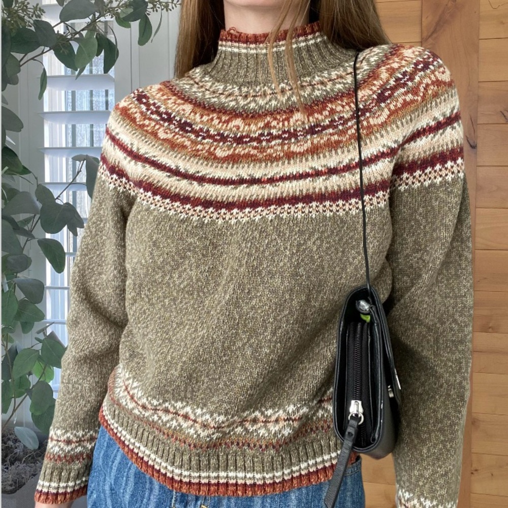 Vintage fall turtleneck